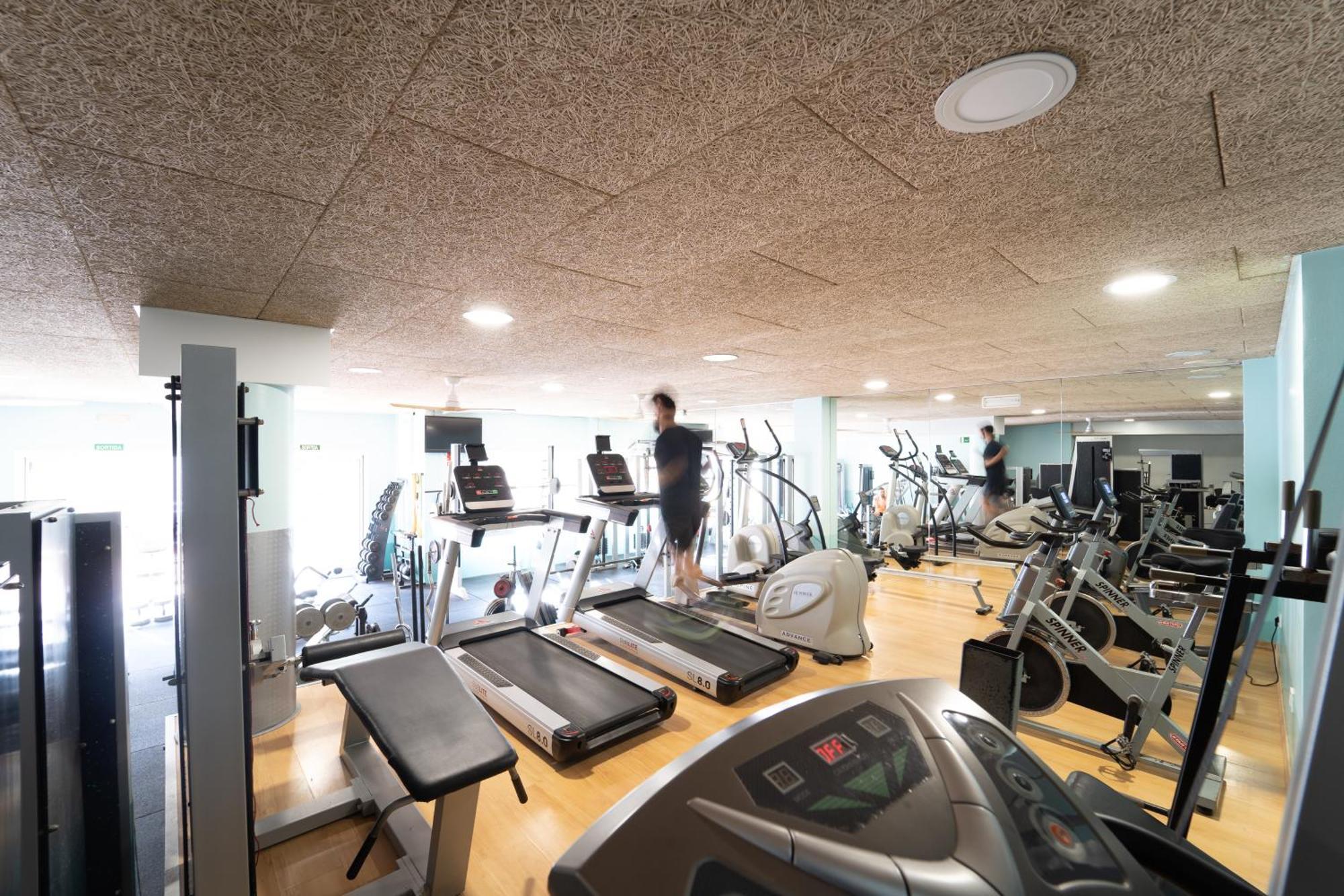 Hotel & Apartaments Thalassa Sport & Spa Росас Экстерьер фото