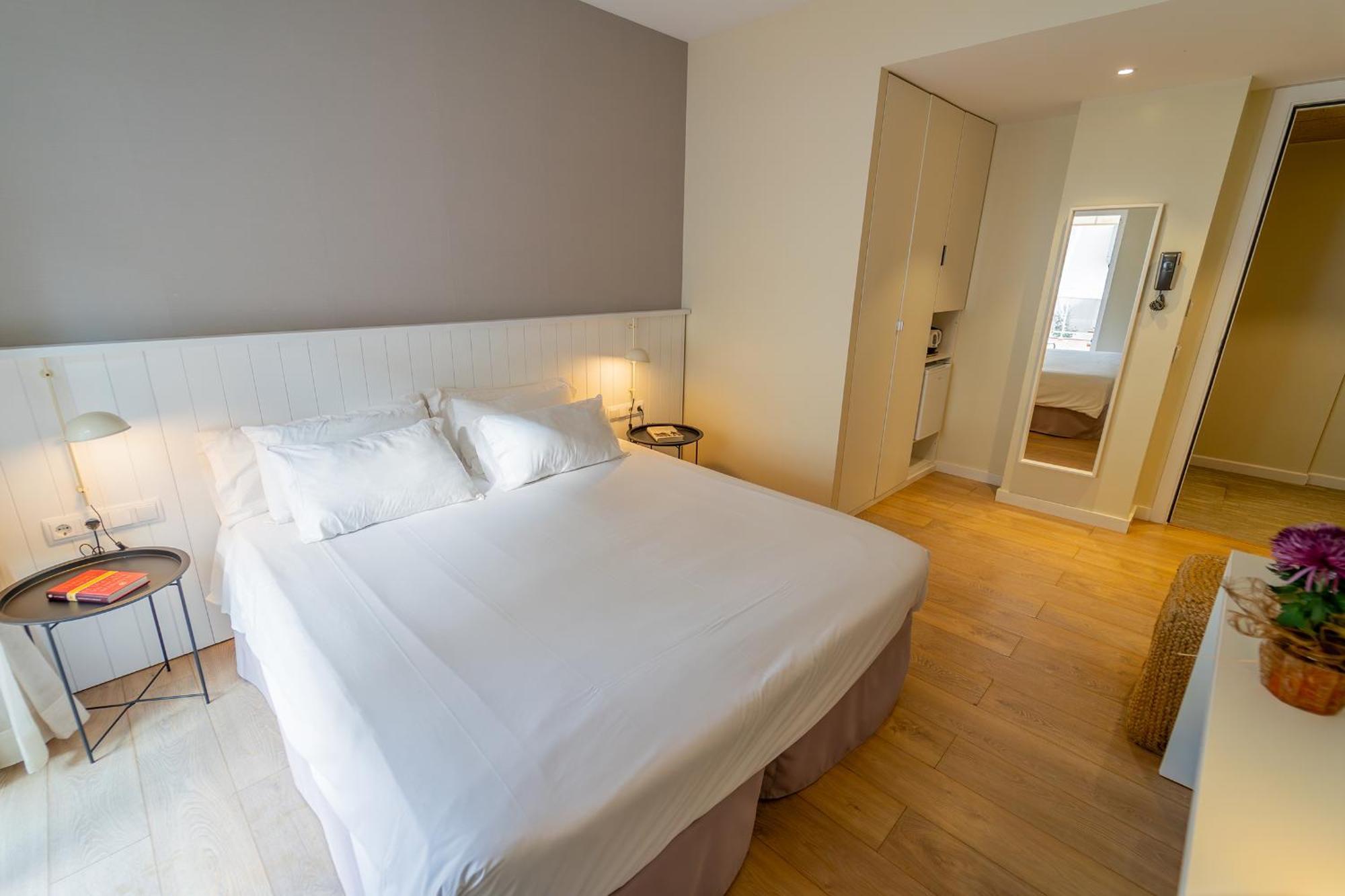 Hotel & Apartaments Thalassa Sport & Spa Росас Экстерьер фото