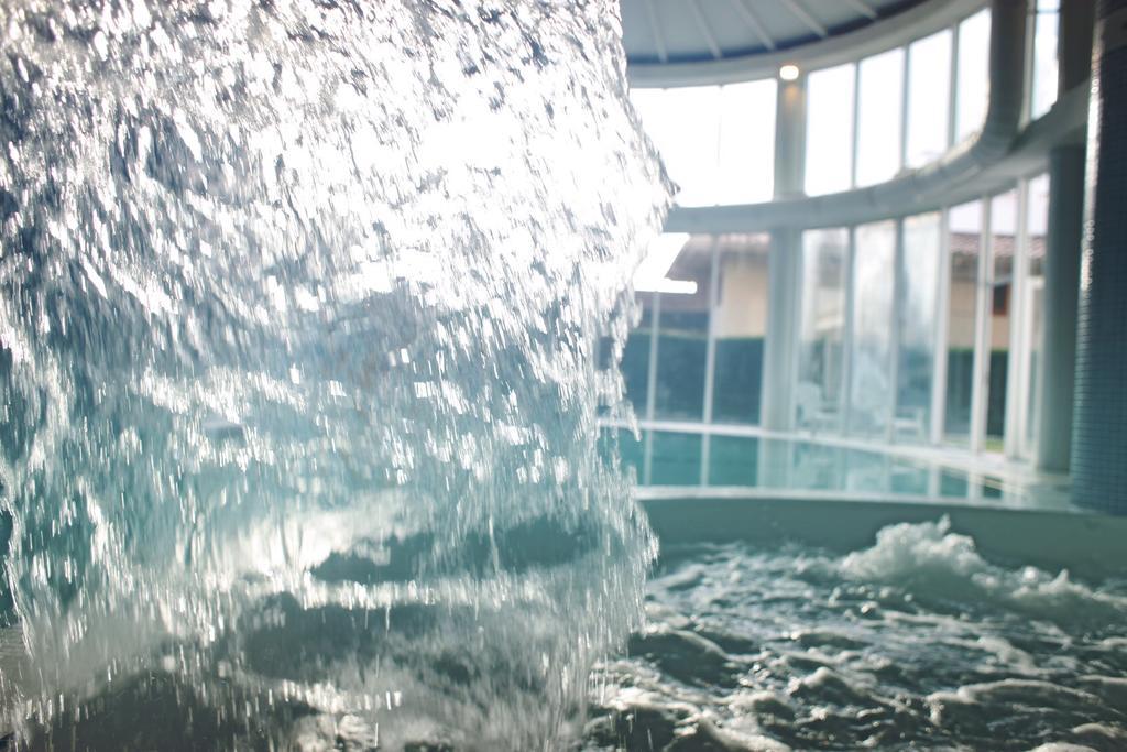 Hotel & Apartaments Thalassa Sport & Spa Росас Экстерьер фото